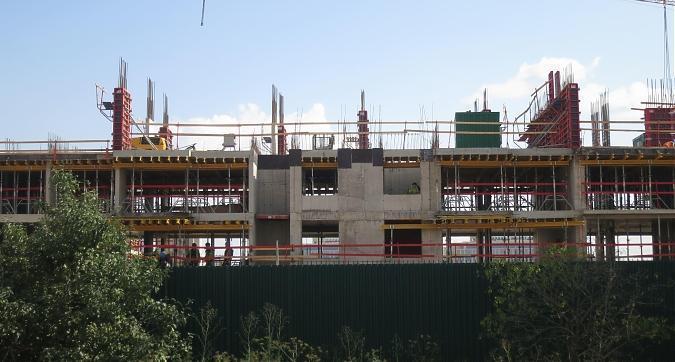ЖК Румянцево парк, 1-й корпус - монолитные работы, вид с Родниковой улицы, фото 4 Квартирный контроль