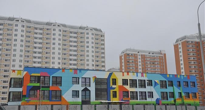 ЖК Переделкино ближнее, детский сад, вид с улицы Корнея Чуковского Квартирный контроль