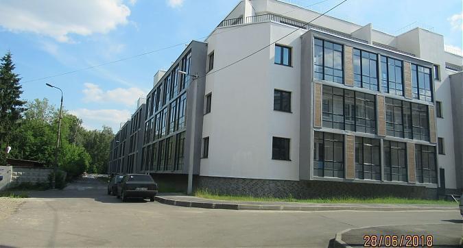 ЖК Петровский квартал, 2-й корпус - вид с улицы Почтовая, фото 1 Квартирный контроль