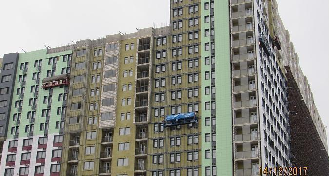 ЖК Город, фасадные работы - вид с улицы 800-летия Москвы на 3-й корпус, фото 3 Квартирный контроль