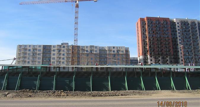 ЖК Позитив, 2-й корпус - монолитные работы, вид с улицы Родниковая, фото 3 Квартирный контроль