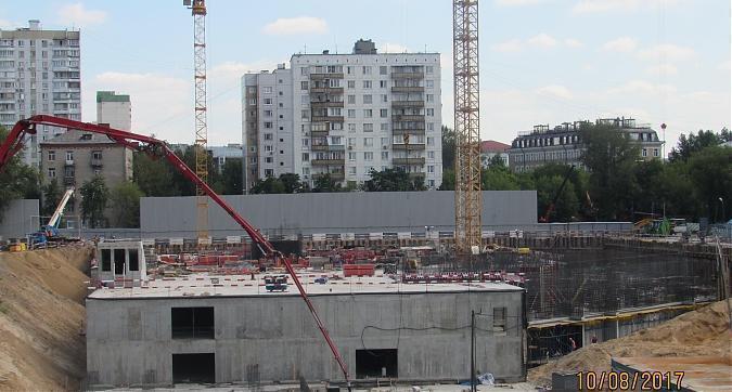 ЖК Династия, заливка фундамента - вид с Хорошевского шоссе на строительство 1-го дома Квартирный контроль