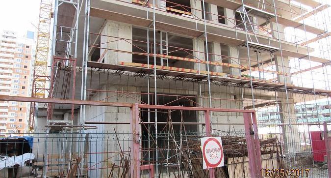 ЖК Янтарь-Apartments (Комплекс апартаментов Янтарь-Apartments) - вид со двора Квартирный контроль