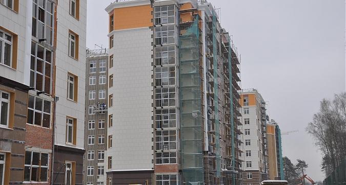 ЖК Рассказово, 1-й корпус, вид со стороны строительной площадки Квартирный контроль