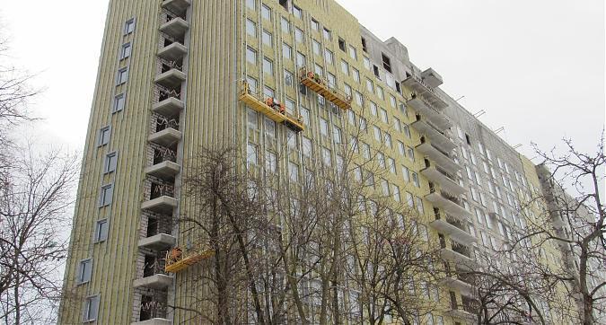 Вид с улицы Комдива Орлова на комплекс апартаментов Клевер Лэнд (Cleverland) Квартирный контроль