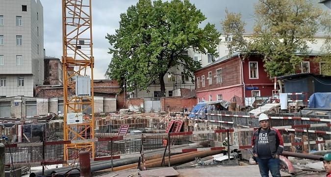 ЖК White Khamovniki (Вайт Хамовники), строительная площадка, вид с Олсуфьевского переулка, фото - 7 Квартирный контроль