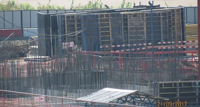 ЖК Западный порт, монолитные работы - вид со стороны Заречной улицы, фото 5 Квартирный контроль