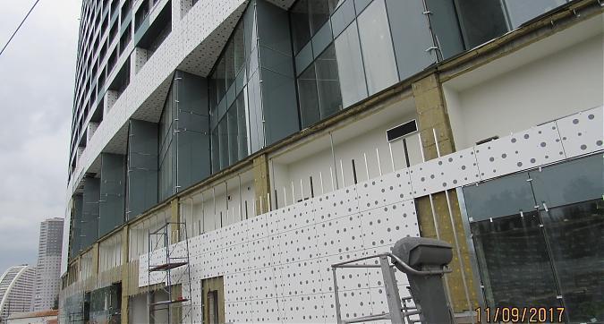 ЖК Лица, фасадные работы - вид с улицы Авиаконструктора Сухого, фото 2 Квартирный контроль