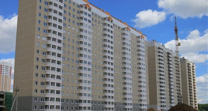 ЖК Первый Московский, 25-й корпус, вид с улицы Атласова Квартирный контроль