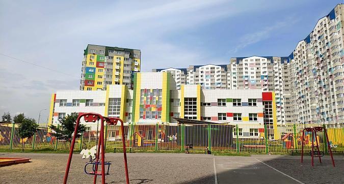 ЖК Победа, детский сад, вид со стороны Батарейной ул., фото 11 Квартирный контроль