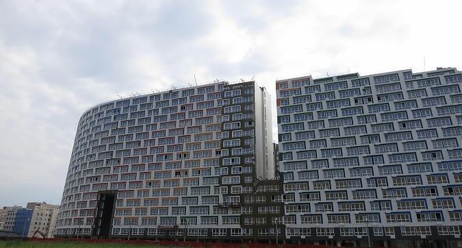ЖК Парад Планет, фасадные работы - вид с восточной стороны, фото 7 Квартирный контроль