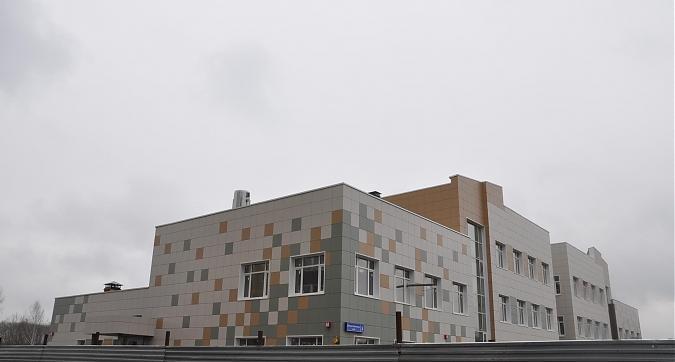 ЖК Полет, детский сад, вид с улицы Дмитрия Михайлова, фото 2 Квартирный контроль
