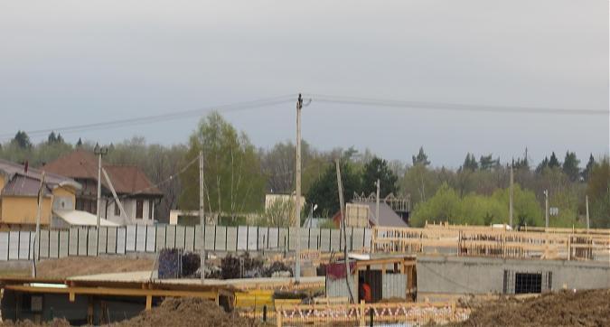 ЖК Цветочные Поляны, строительная площадка, вид со стороны д. Староселье, фото - 3 Квартирный контроль