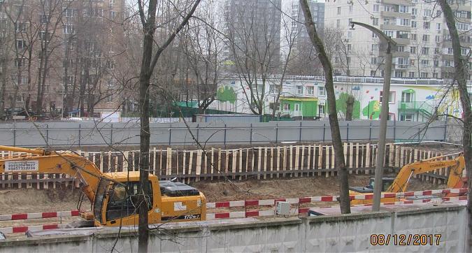 ЖК Дом на Усиевича, котлованные работы - вид с улицы Усиевича, фото 6 Квартирный контроль
