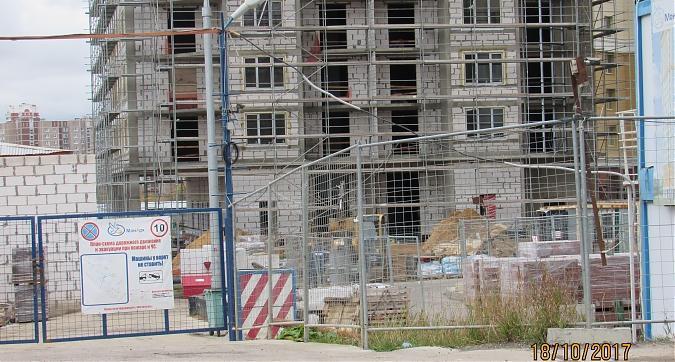 ЖК Мосфильмовский - вид на строительство 13-го корпуса с Мосфильмовской улицы, фото 4 Квартирный контроль