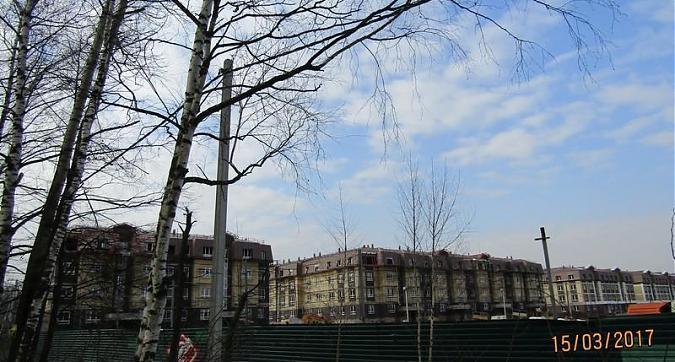 ЖК Театральный парк - вид на корпуса 24 и 44 со стороны Полевой улицы Квартирный контроль