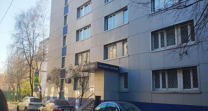 Комплекс апартаментов Волга, вид с Большой Спасской улицы, офис продаж, фото 4 Квартирный контроль
