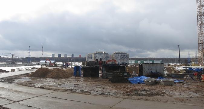 Вид на стройплощадку ЖК Румянцево-Парк с Родниковой улицы Квартирный контроль