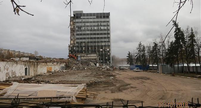 ЖК "Настроение", снос здания, вид с ул. Красная Сосна, фото - 3 Квартирный контроль