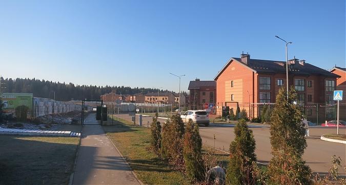 ЖК "Экодолье Шолохово", вид с улицы Экодолье, фото 3 Квартирный контроль
