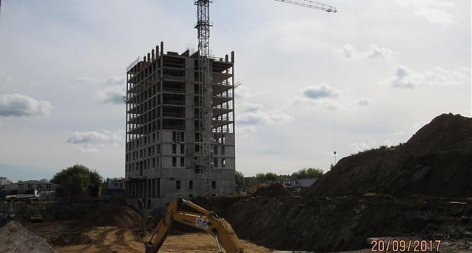 ЖК Citimix (Ситимикс), 3-й корпус - монолитные работы,вид с Боровского шоссе, фото 1 Квартирный контроль