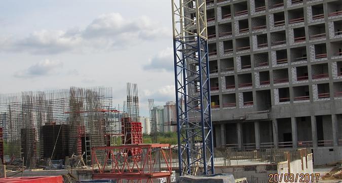 ЖК Citimix (Ситимикс), 1-й корпус - монолитные работы, вид с Боровского шоссе, фото 1 Квартирный контроль