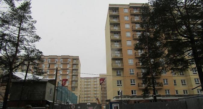 ЖК Радужный - вид на жилой комплекс с северо-восточной стороны Квартирный контроль