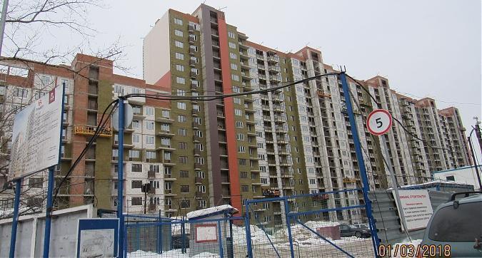 ЖК Новогиреевский, 2-й корпус - фасадные работы, вид с улицы Строителей, фото 1 Квартирный контроль