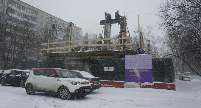 ЖК Сиреневый парк, строительство нового офиса продаж, вид с Тагильской ул., фото 2 Квартирный контроль
