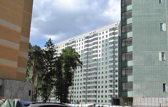 ЖК Первый Юбилейный - вид на жилой комплекс со стороны улицы Тихомирова Квартирный контроль