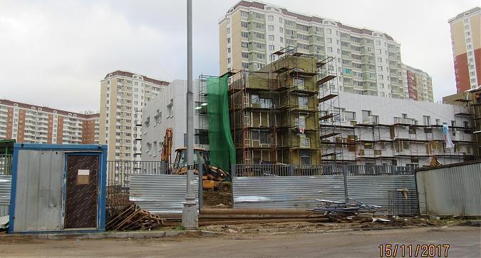 ЖК Некрасовка, 10-й квартал, детский сад, ведутся фасадные работы, вид с улицы Недорубова, фото 5 Квартирный контроль