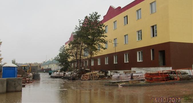 ЖК Гармония - строительство многофункционального здания, вид со двора, фото 4 Квартирный контроль