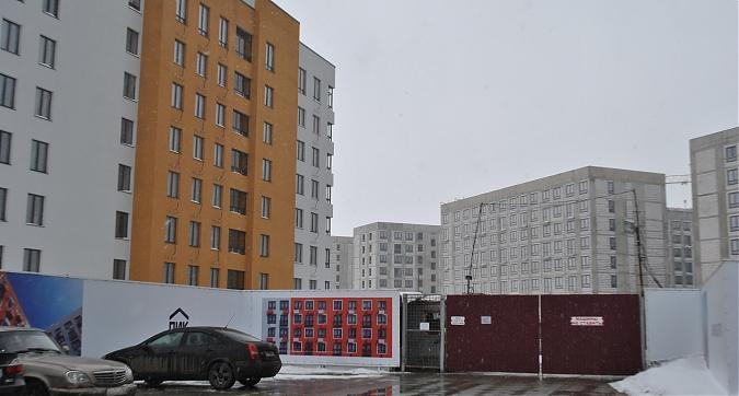 ЖК Ильинские луга - вид на строящийся жилой комплекс с восточной стороны Квартирный контроль