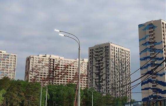 ЖК Белые Росы, корпус Малахит и Сакура, вид с Сосновой ул., фото 2 Квартирный контроль